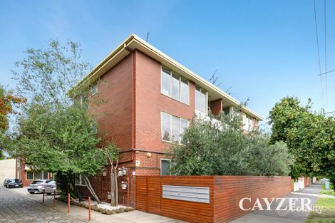 Property photo of 2/225 Canterbury Road St Kilda West VIC 3182