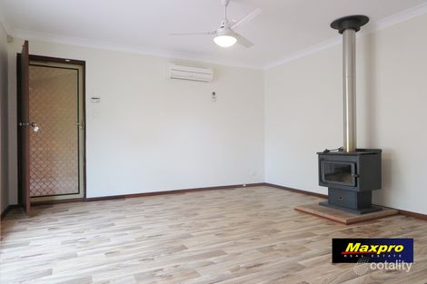 Property photo of 2B Bursaria Crescent Ferndale WA 6148