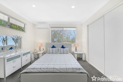 Property photo of 1/10 Gumtree Crescent Upper Coomera QLD 4209