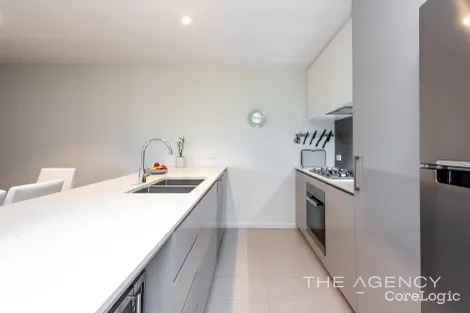 Property photo of 8/46 Angove Drive Hillarys WA 6025