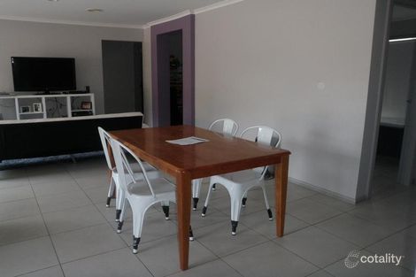 Property photo of 4 Pennyweight Place Canadian VIC 3350