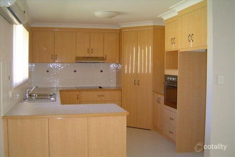 Property photo of 1 Minnamurra Crescent Hillvue NSW 2340