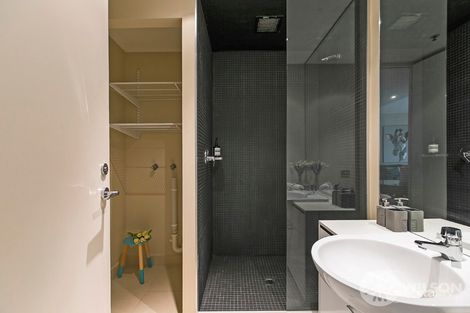 Property photo of 14/12 Fitzroy Street St Kilda VIC 3182