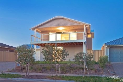 9 Kaurna Ave, Aldinga Beach, SA 5173