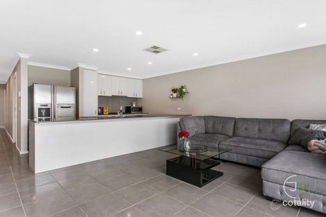 Property photo of 43 Kershope View Clyde North VIC 3978