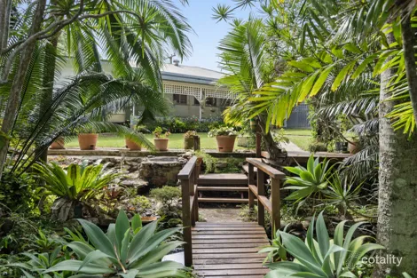 2 Crusher Park Dr, Nambour, QLD 4560