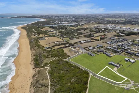26 Ocean Gr, Warrnambool, VIC 3280