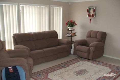 Property photo of 51 Toulouse Crescent Hoppers Crossing VIC 3029