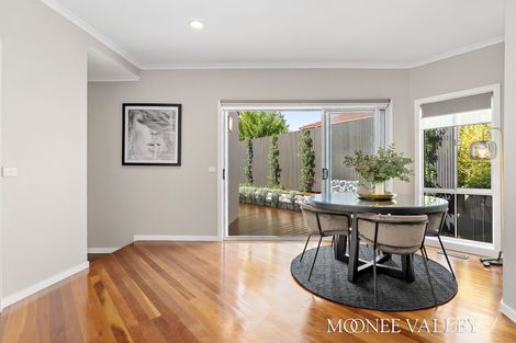 Property photo of 7 Downland Square Avondale Heights VIC 3034