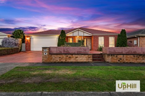 Property photo of 19 Cypress Close Hampton Park VIC 3976