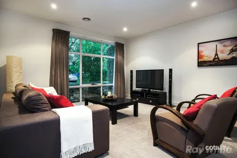Property photo of 2 Malone Grove Mulgrave VIC 3170
