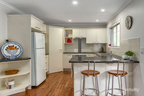 Property photo of 15 Langura Crescent Ferny Hills QLD 4055