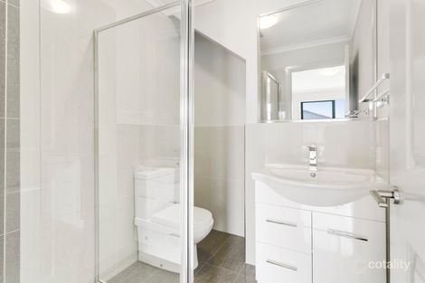 2/130 Cadles Rd, Carrum Downs, VIC 3201