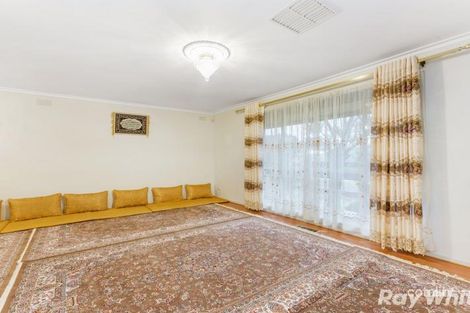 Property photo of 15 Admirala Avenue Dandenong North VIC 3175