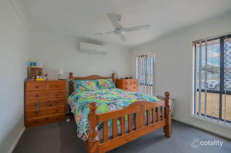 Property photo of 8 Rex Aubrey Place Parkes NSW 2870