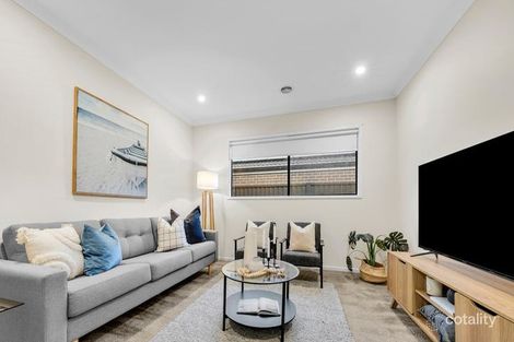 Property photo of 4 Ogilvie Court Cranbourne East VIC 3977