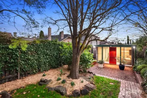 5 Orrong Rd, Elsternwick, VIC 3185