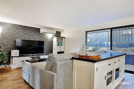 Property photo of 3 Nambung Close Riverhills QLD 4074