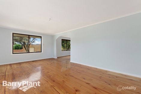 Property photo of 14 Chetwyn Drive Kings Park VIC 3021