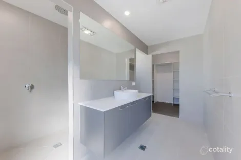 Property photo of 46 Lighthouse Circuit Birtinya QLD 4575