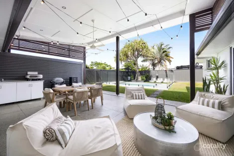 29 Rosella St, Parrearra, QLD 4575