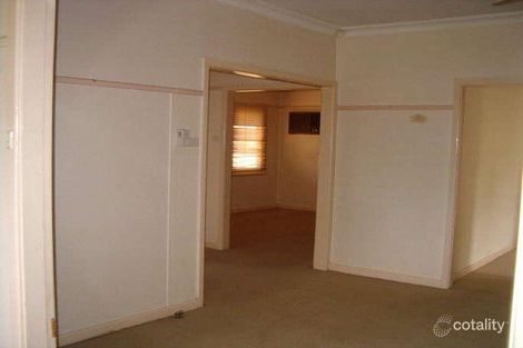 Property photo of 74 Deutcher Street Temora NSW 2666