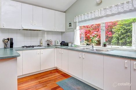 Property photo of 72 Banksia Place Rosebud VIC 3939