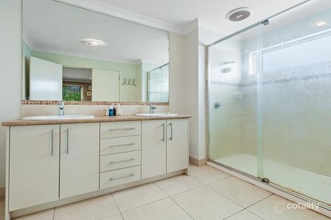 Property photo of 13 Lawson Place Burnside Heights VIC 3023