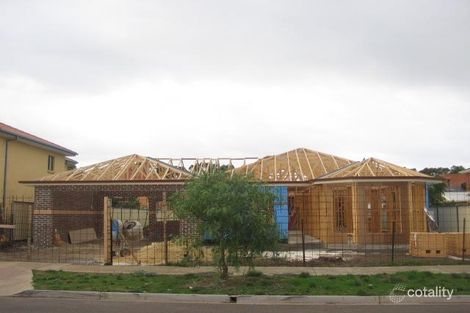 18 Heron Rd, Cairnlea, VIC 3023