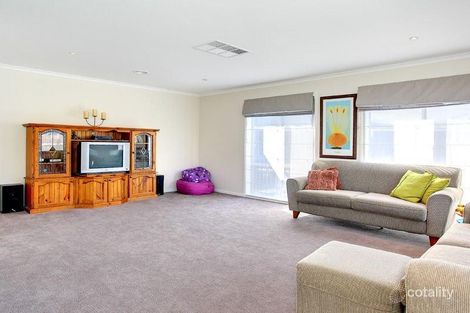 Property photo of 14 Parkedge Circuit Rosebud VIC 3939