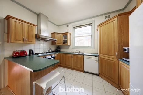 Property photo of 4 Landles Street McKinnon VIC 3204