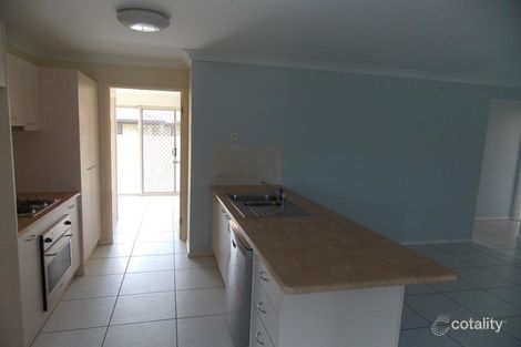 Property photo of 8 Dewhurst Crescent Raceview QLD 4305