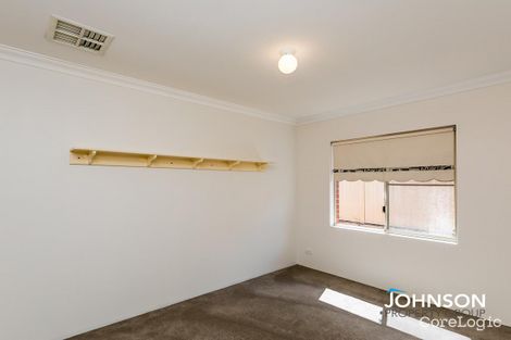 Property photo of 33 The Broadwater Ballajura WA 6066