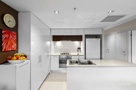 Property photo of 801/100 Harbour Esplanade Docklands VIC 3008