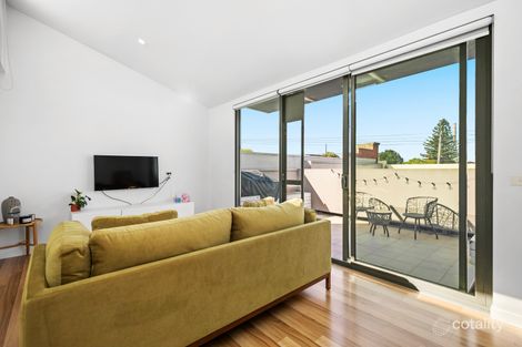Property photo of 1/421 Melbourne Road Newport VIC 3015