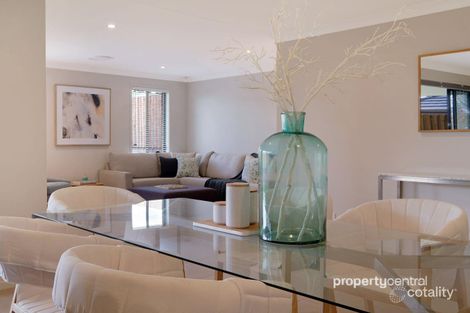 8 Lomandra St, Claremont Meadows, NSW 2747