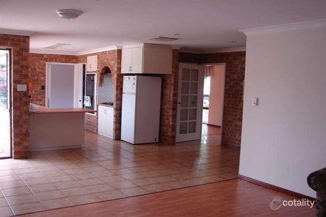 Property photo of 5 Mayer Close Noranda WA 6062