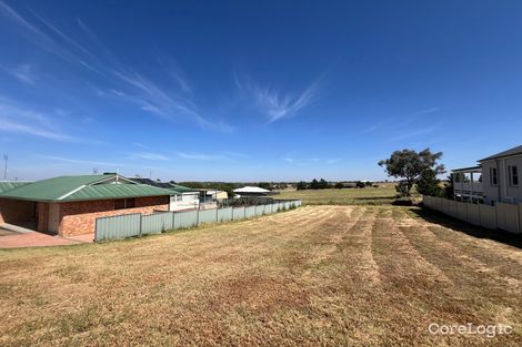 Property photo of 5 Highland Avenue Parkes NSW 2870