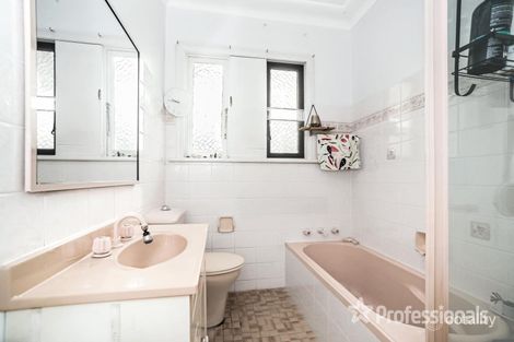 Property photo of 16 Barnards Avenue Hurstville NSW 2220