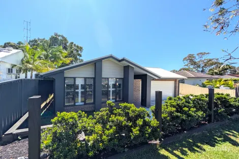 37 BRENNON RD, GOROKAN, NSW 2263