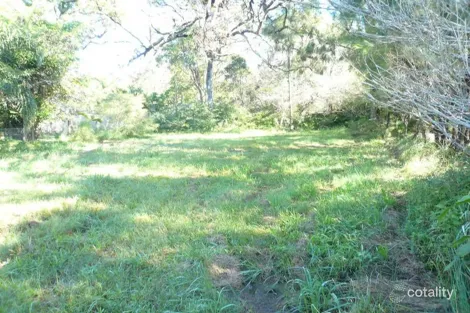 37 Ashton St, Macleay Island, QLD 4184