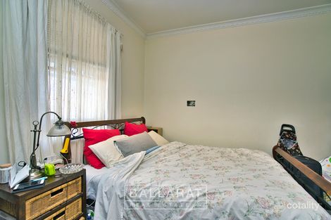Property photo of 30 Steinfeld Street South Golden Point VIC 3350