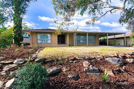 15 Minnamurra Dr, Redwood Park, SA 5097