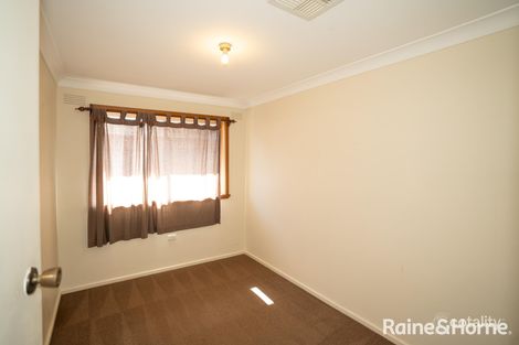Property photo of 28 Nicholi Crescent Lake Albert NSW 2650