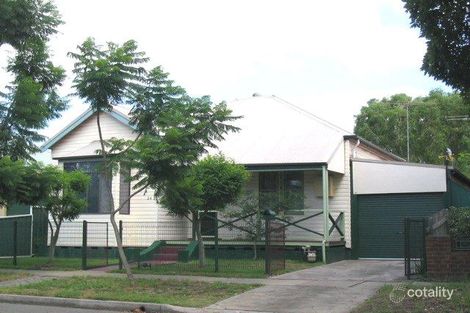 24 Henson Ave, Mayfield East, NSW 2304