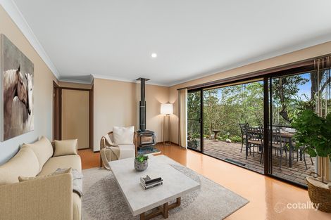 Property photo of 3 Garrawin Court Clear Mountain QLD 4500