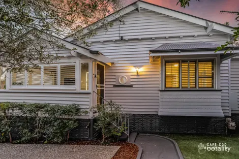 17 Devoy St, Ashgrove, QLD 4060