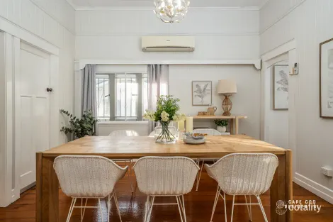 Property photo of 17 Devoy Street Ashgrove QLD 4060