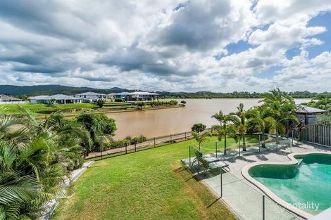 Property photo of 12 Rushcutter Avenue Oxenford QLD 4210