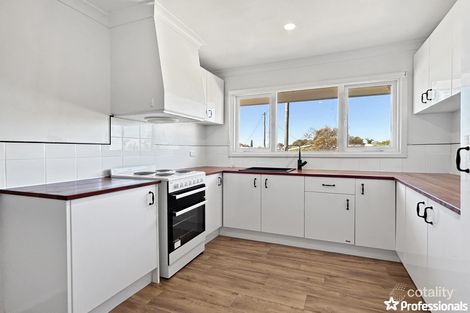 Property photo of 2 Sherlock Way Rangeway WA 6530